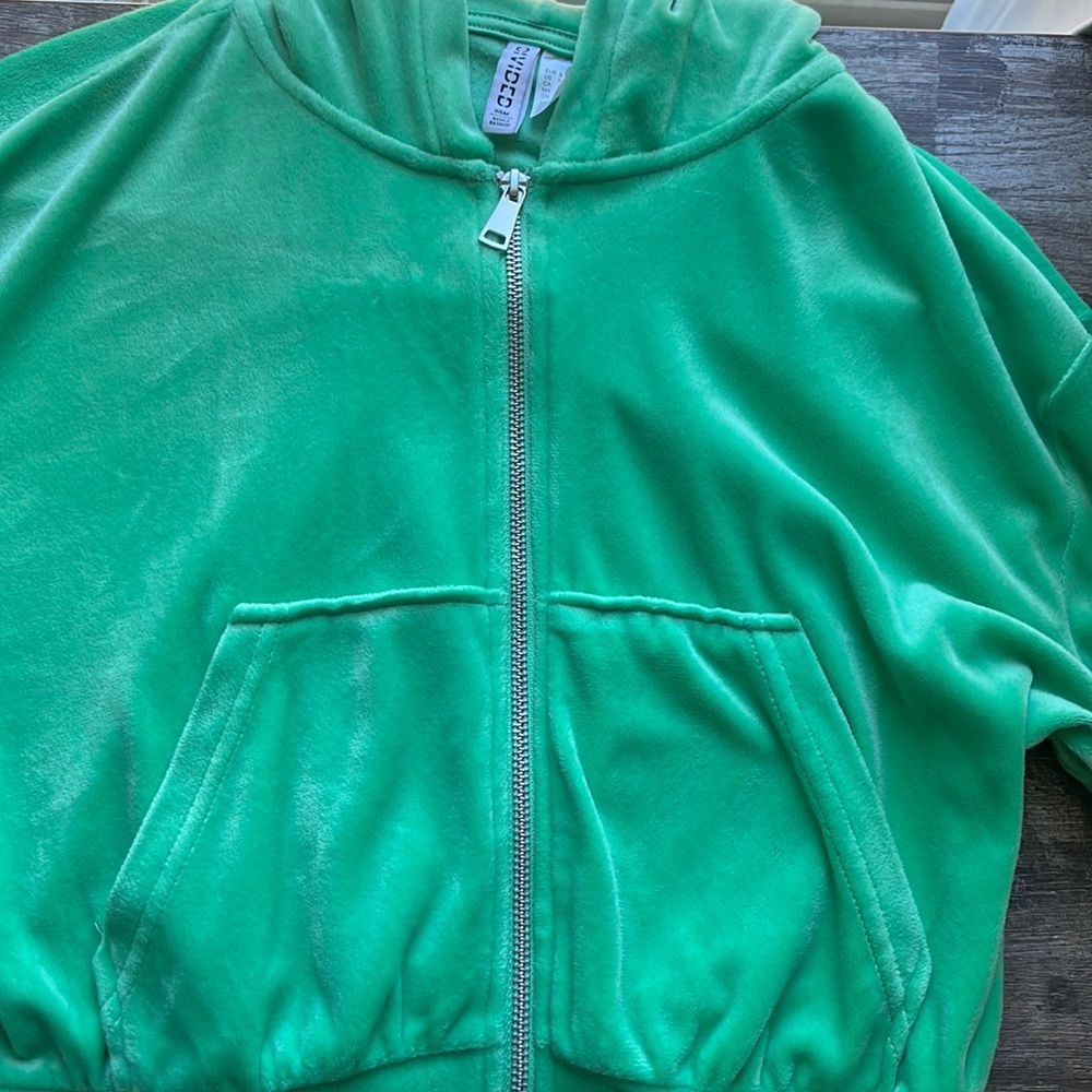 H & M - velour sweater / jacket